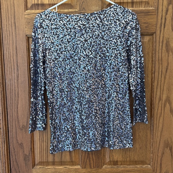💥J.Crew 3/4 sleeve sequin top women’s shirt - Picture 4 of 4
